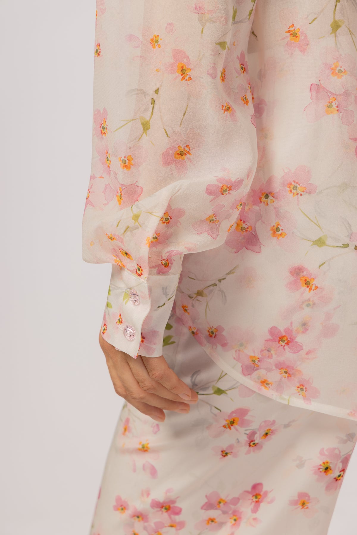 SHIRT AND PANTS FLOWERS SET