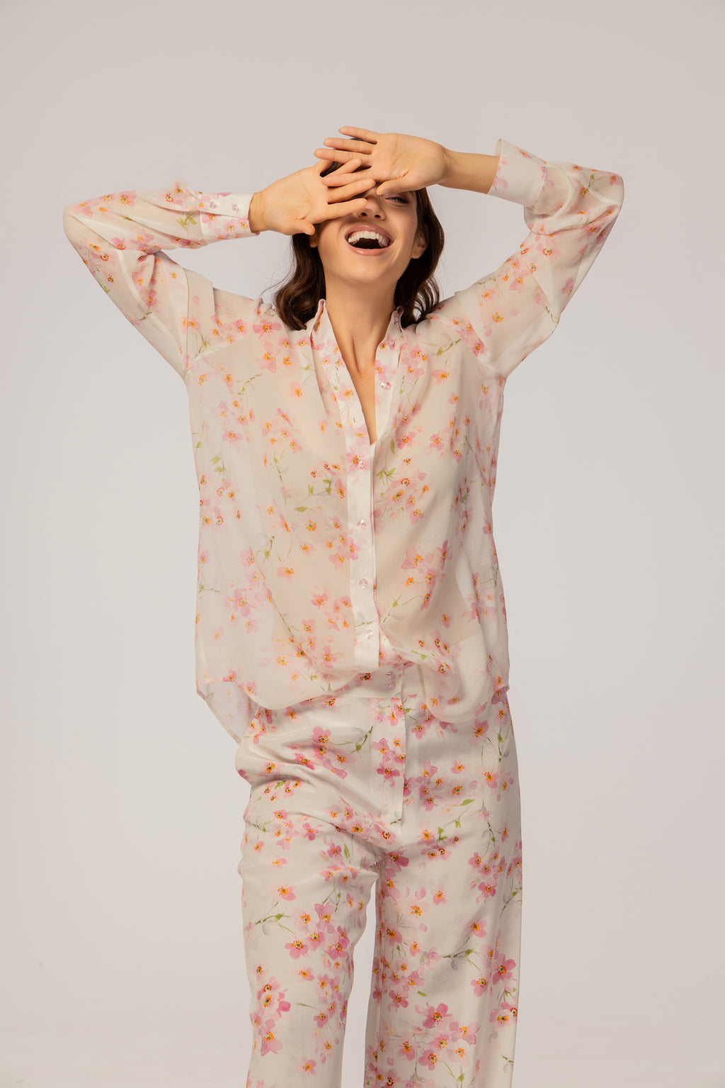 SHIRT AND PANTS FLOWERS SET