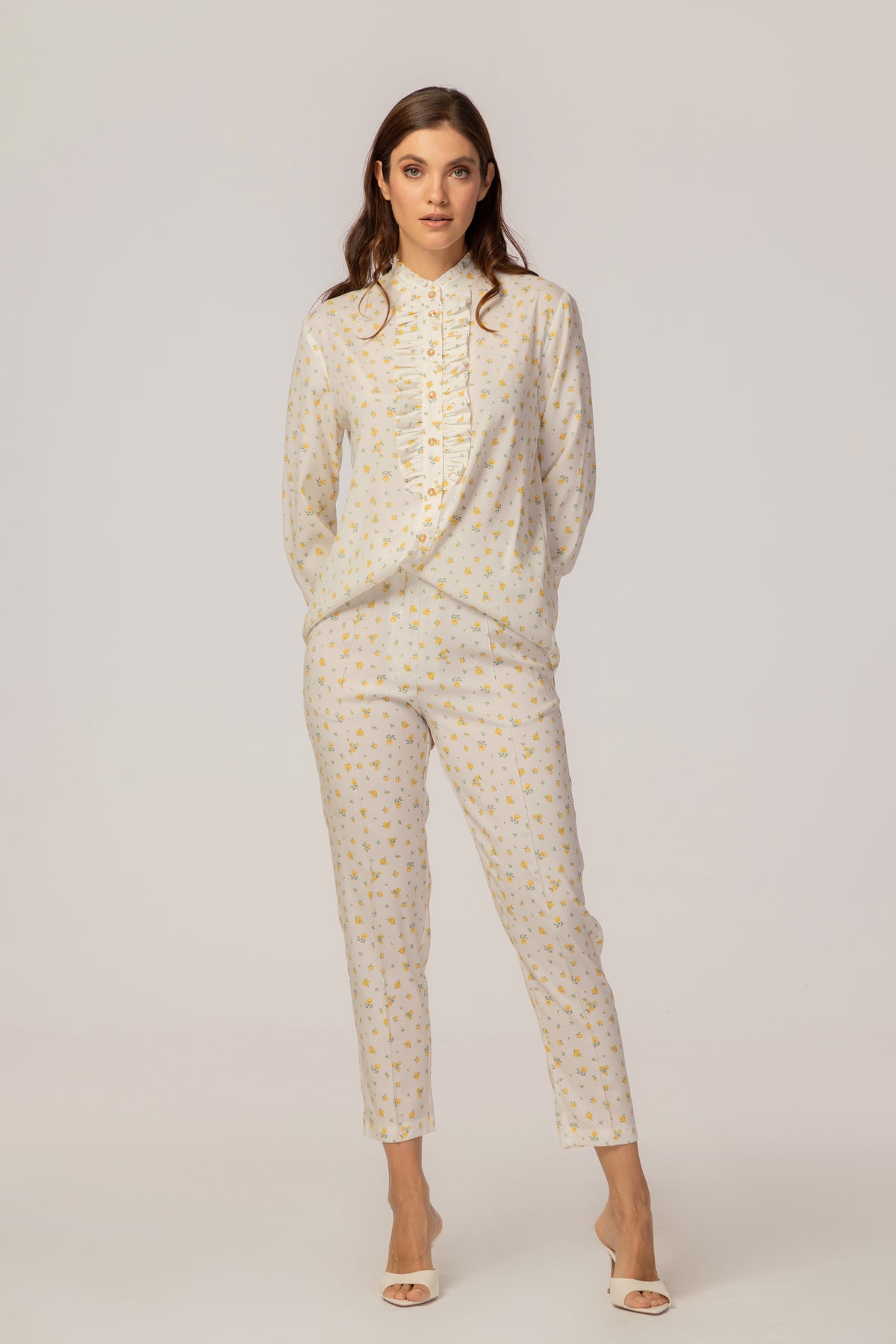 SHIRT AND PANTS WHITE FLORAL SET