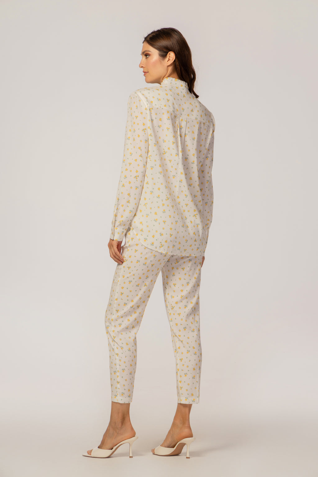 SHIRT AND PANTS WHITE FLORAL SET